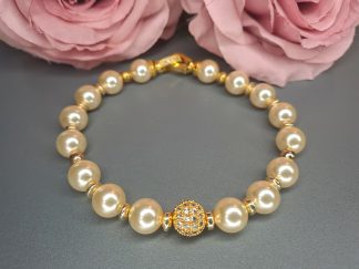 Krém színű Swarovski gyöngy és hematit női prémium karkötő (17 cm)